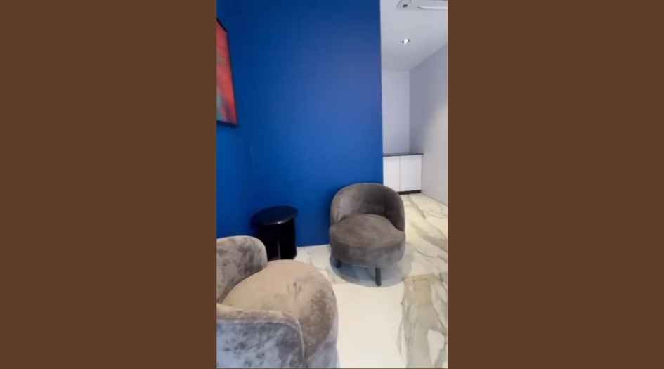 Transcon-Uno-office-sitting-area